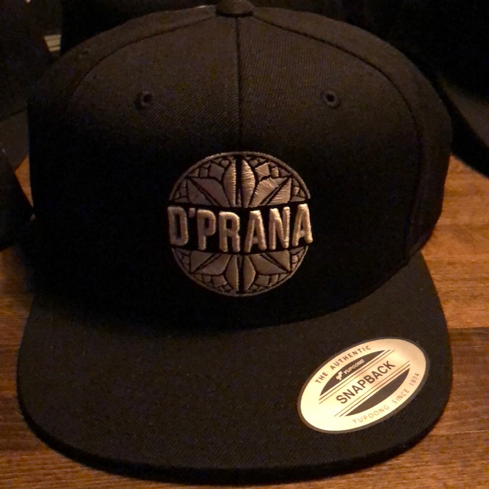 D’Prana hats
